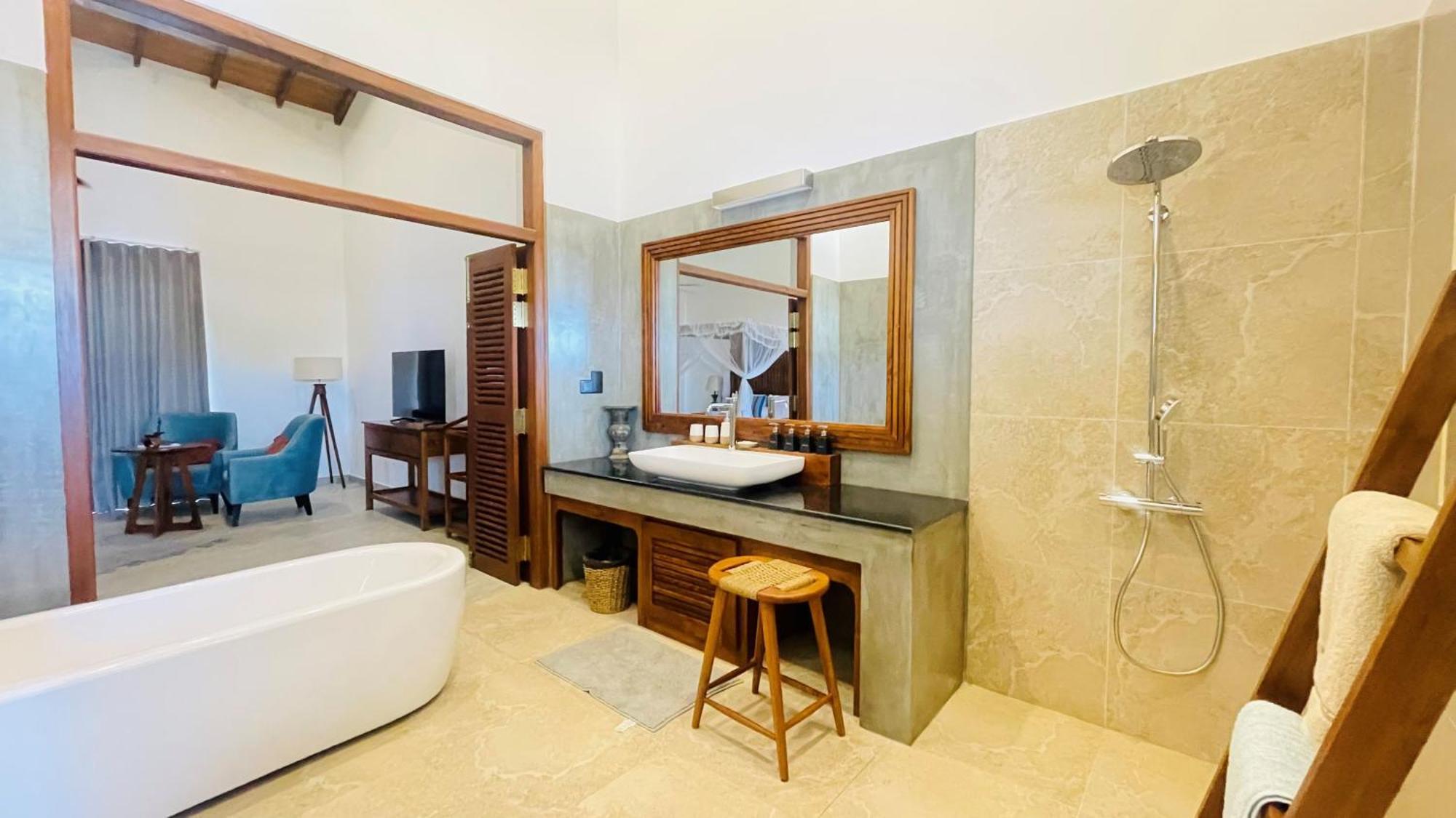 Sea Star Boutique Hotel Hikkaduwa Εξωτερικό φωτογραφία